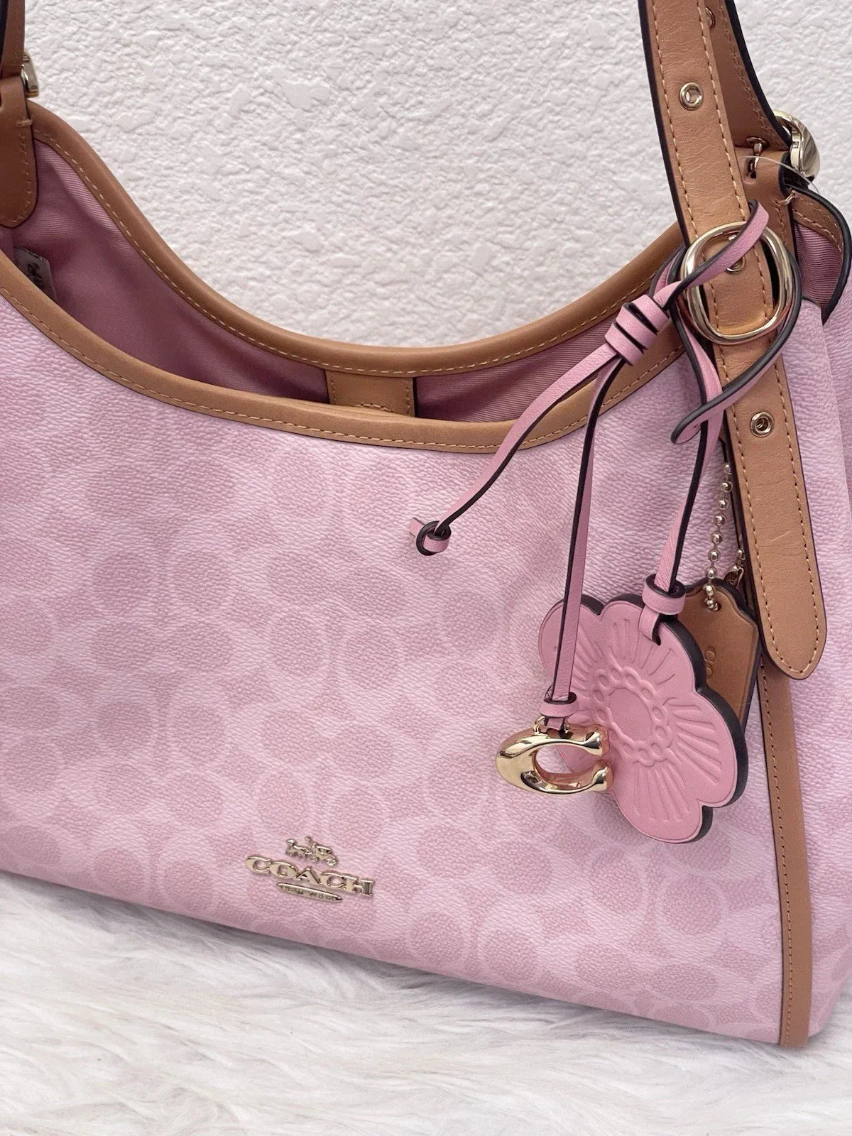 Coach Erin Shoulder Bag In Signature Canvas